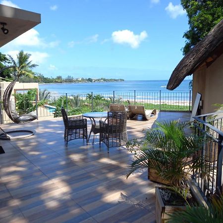 Beachfront Villa By M&H Tamarin Exterior foto